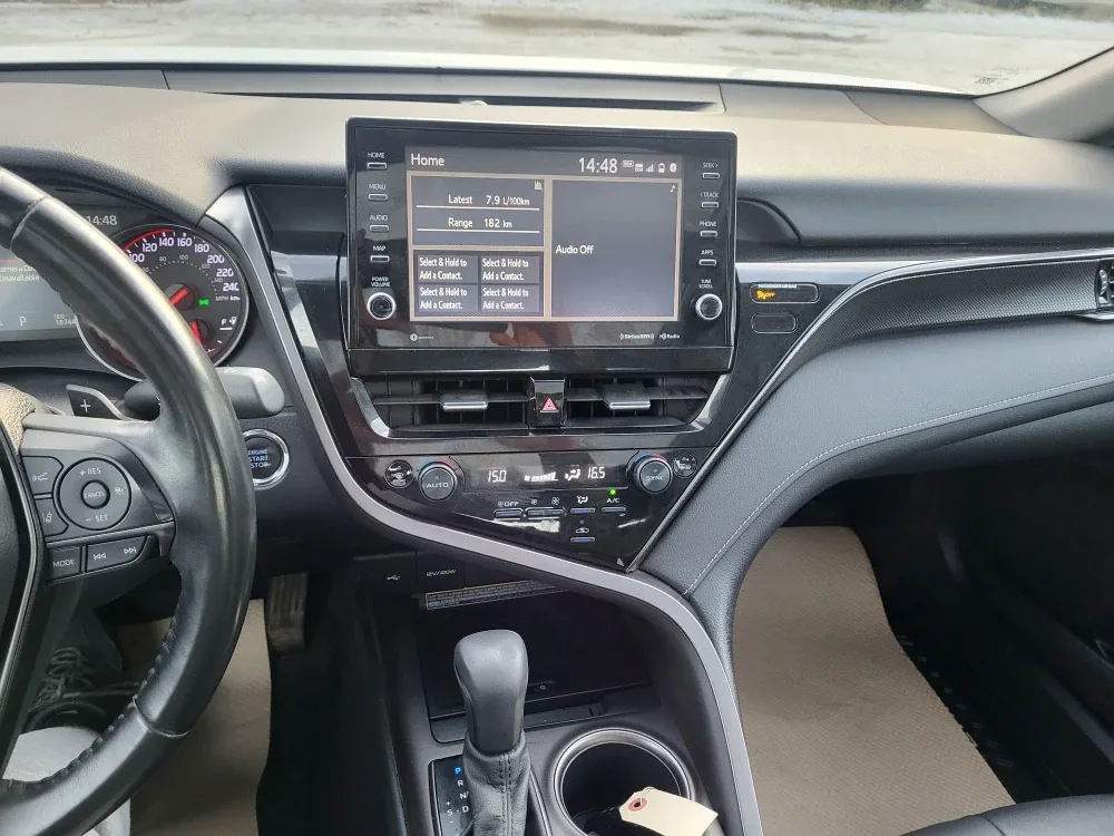 Toyota Camry Sedan - White image indicator(5)