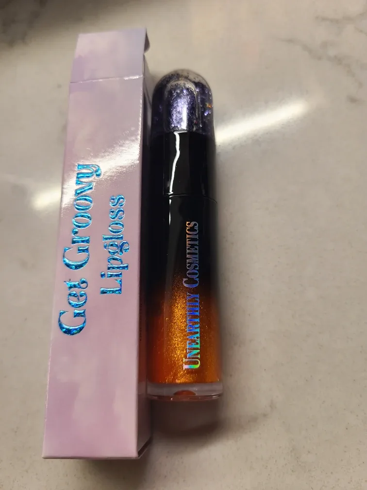 Unearthly Cosmetics Lipsticks/Lip Oils image indicator(8)