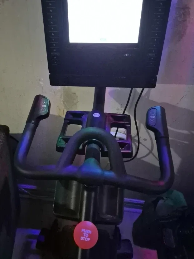 NordicTrack Exercise Bike with iFit image indicator(2)