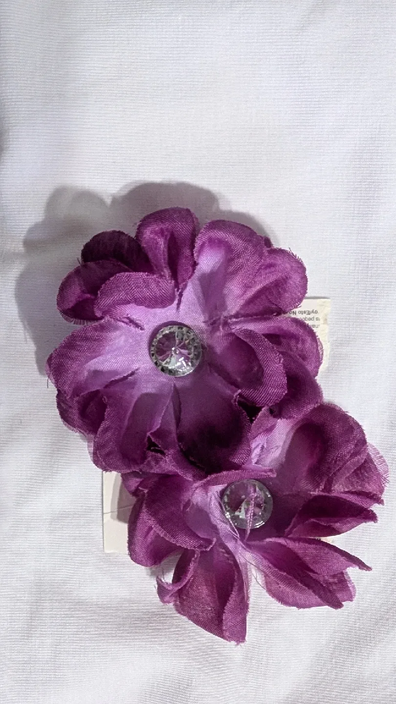 Gymoboree Flower Hair clips- New image indicator(3)