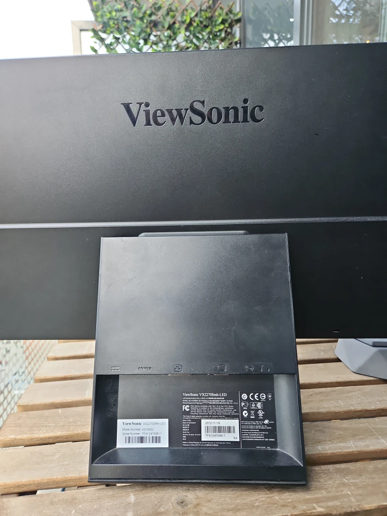 ViewSonic VX2270Smh-LED 22-inch Monitor - photo 2