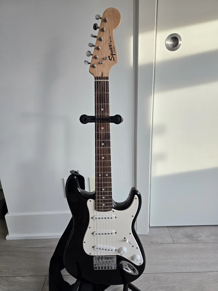 Squier Mini Strat Electric Guitar - Black
