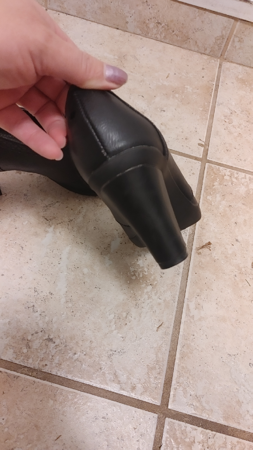 Black Heels - Size 7.5 - photo 3