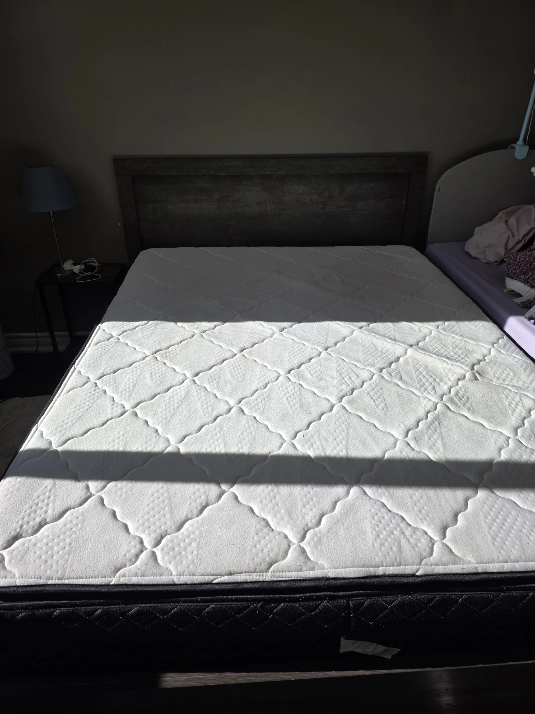 Mattress - queen size - photo 3