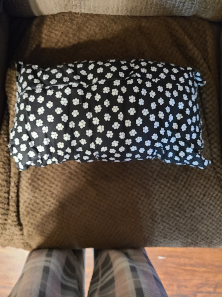 Decorative Neck  Pillows - photo 5
