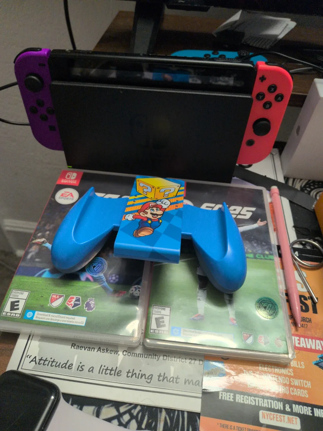 Nintendo Switch Console with FC 24 & 25 image indicator(2)