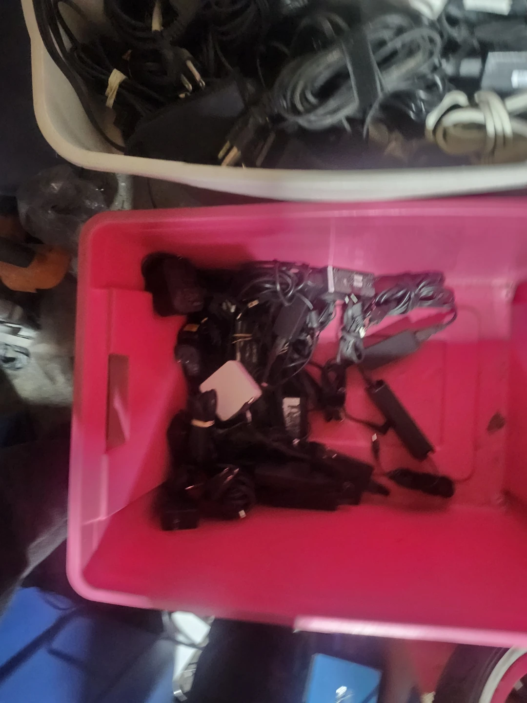 Mixed Lot of AC Adapters for laptops - photo 3