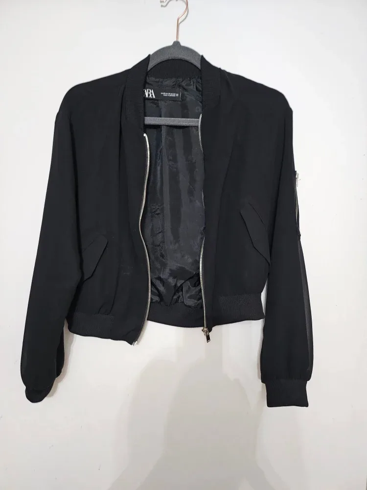 💫Zara Black Bomber Jacket - Size XS