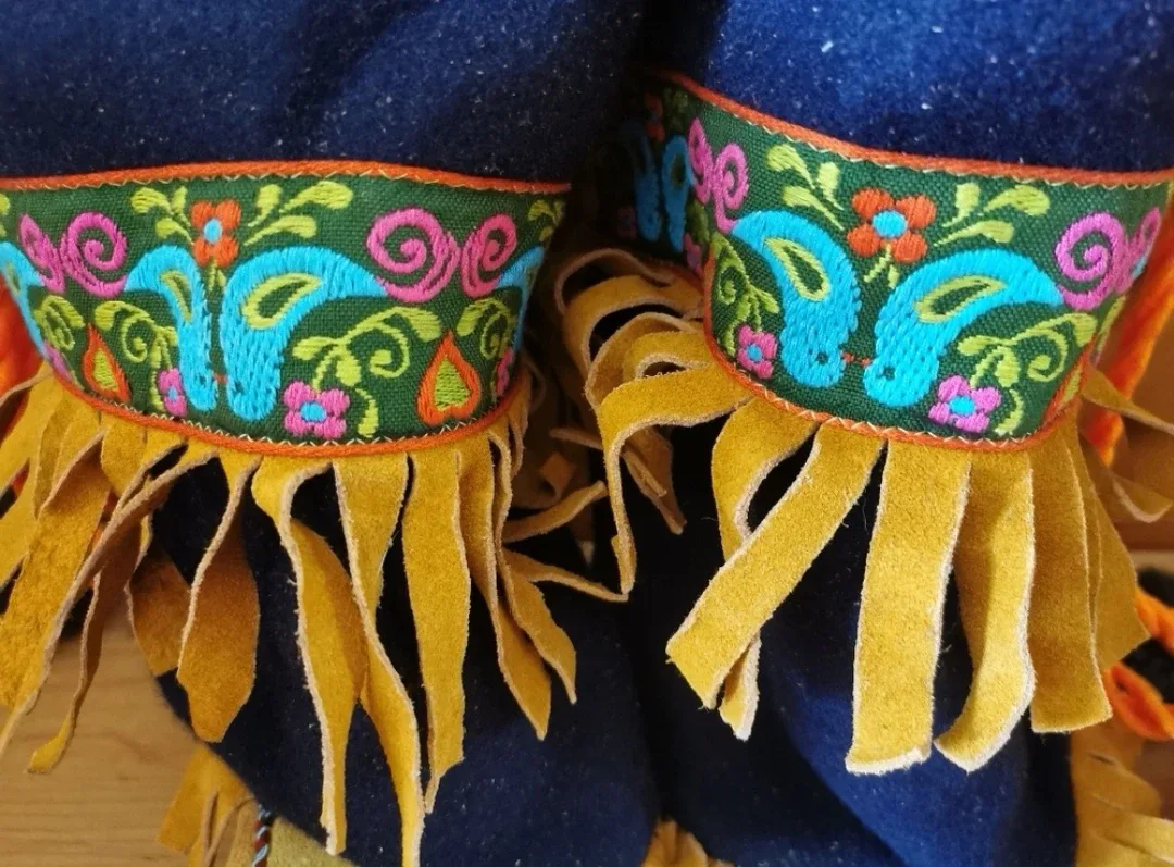 Vintage Moccasins image indicator(8)