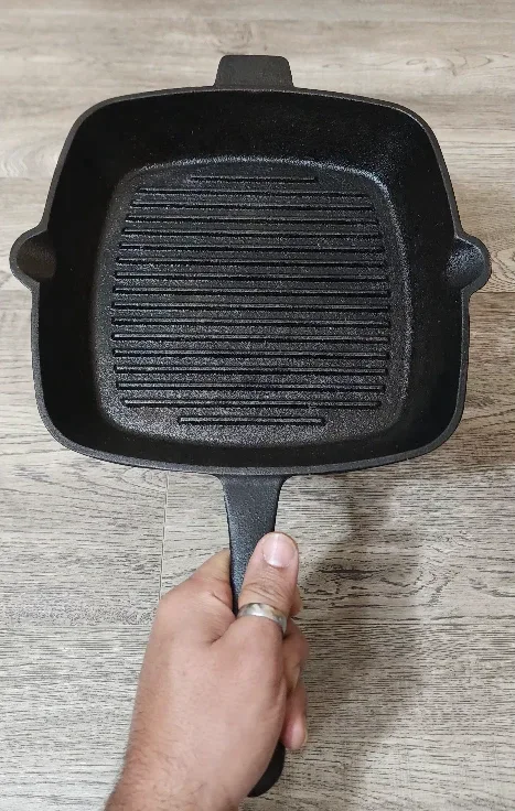 Cast Iron Grill Pan - MovingOut Sale image indicator(3)