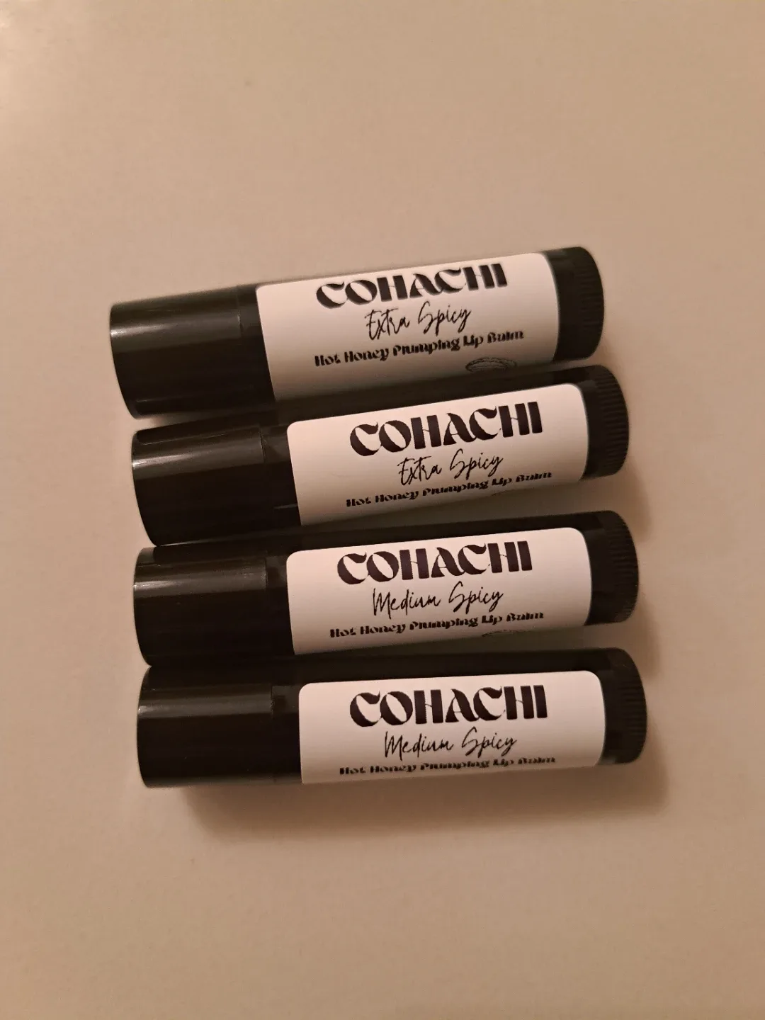 COHACHI Hot Honey Plumping Lip Balm image indicator(2)