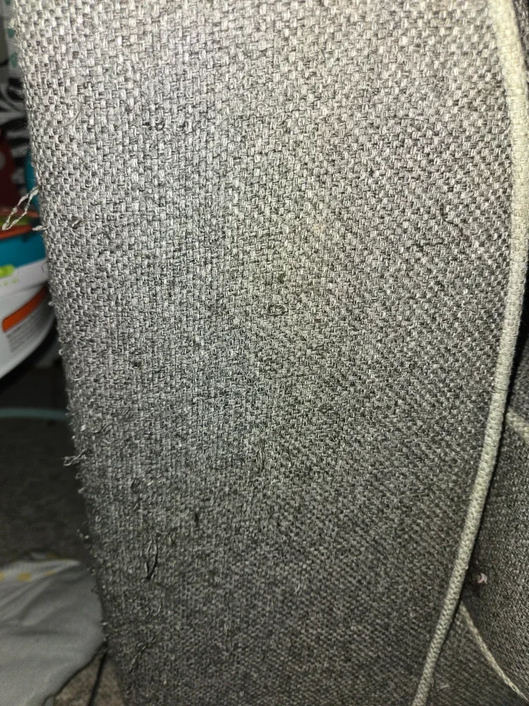 Grey Sectional Sofa with Cushions image indicator(3)