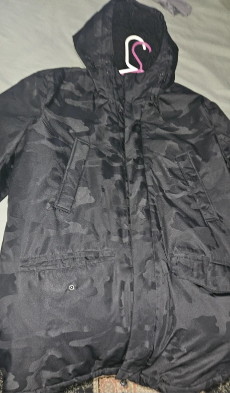 Michael Kors Camo Parka - Size L - photo 4