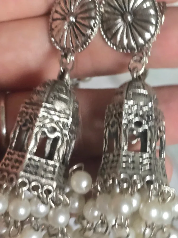 Silverplated indian  Earrings with Pearl image indicator(2)