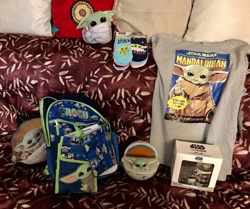 Star Wars Grogu Bundle: Backpack, Tee, Socks & More! 🥕