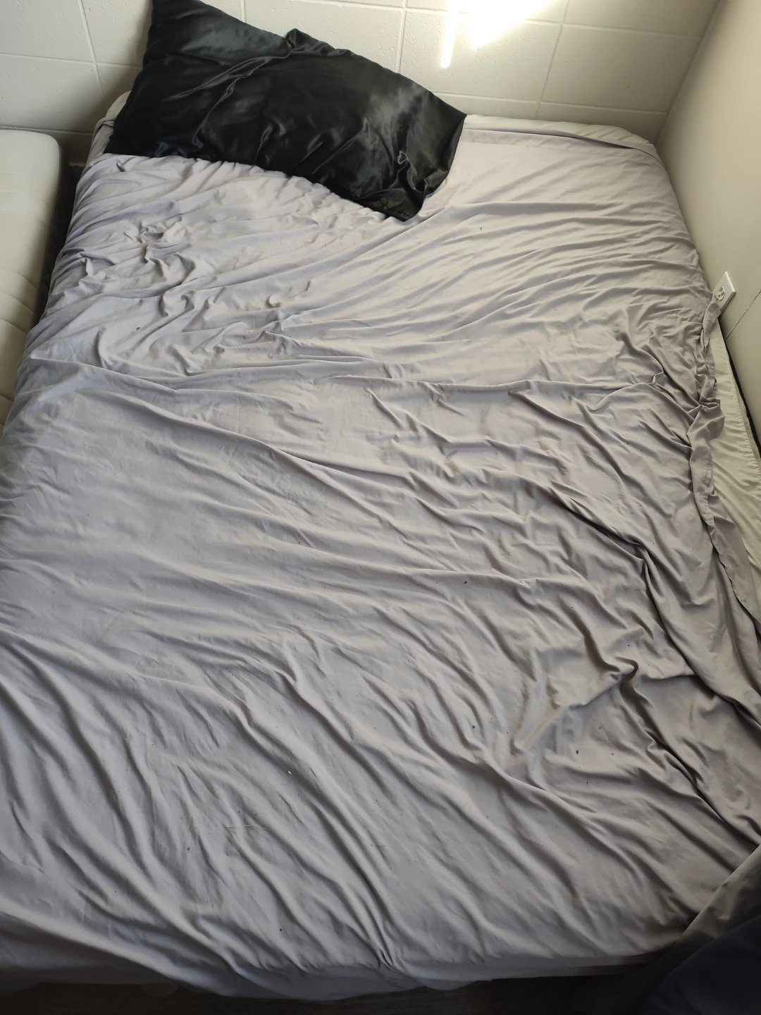 Queen sized mattresses for free - photo 3
