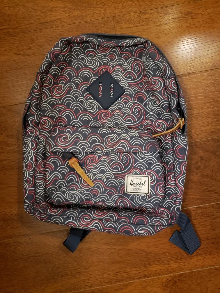 Kids small Herschel Backpack with Wave Pattern