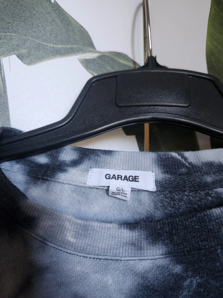Garage Chicago Tie Dye Crop Top - Size L - photo 2