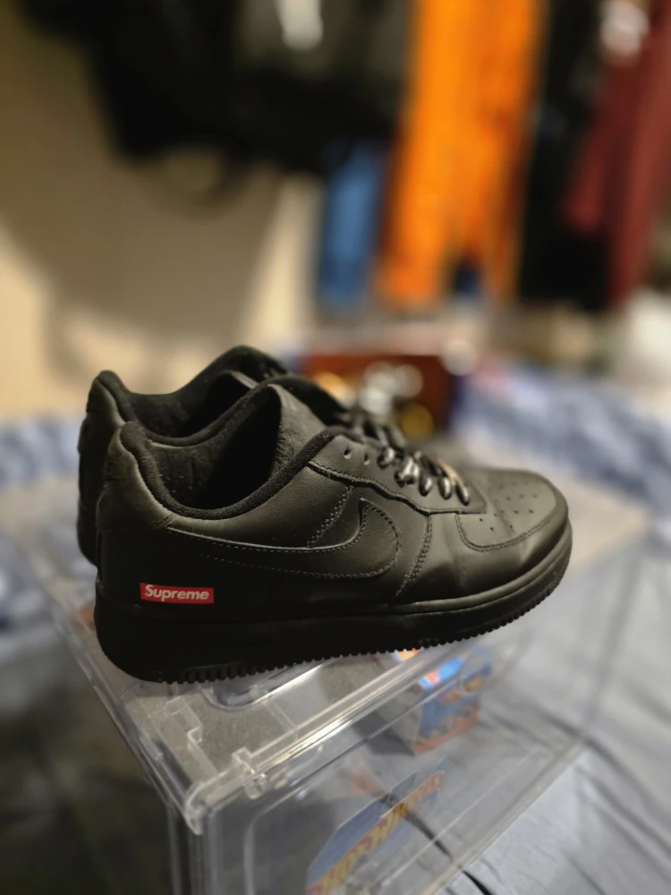 Nike Air Force 1 Supreme Black US 8.5