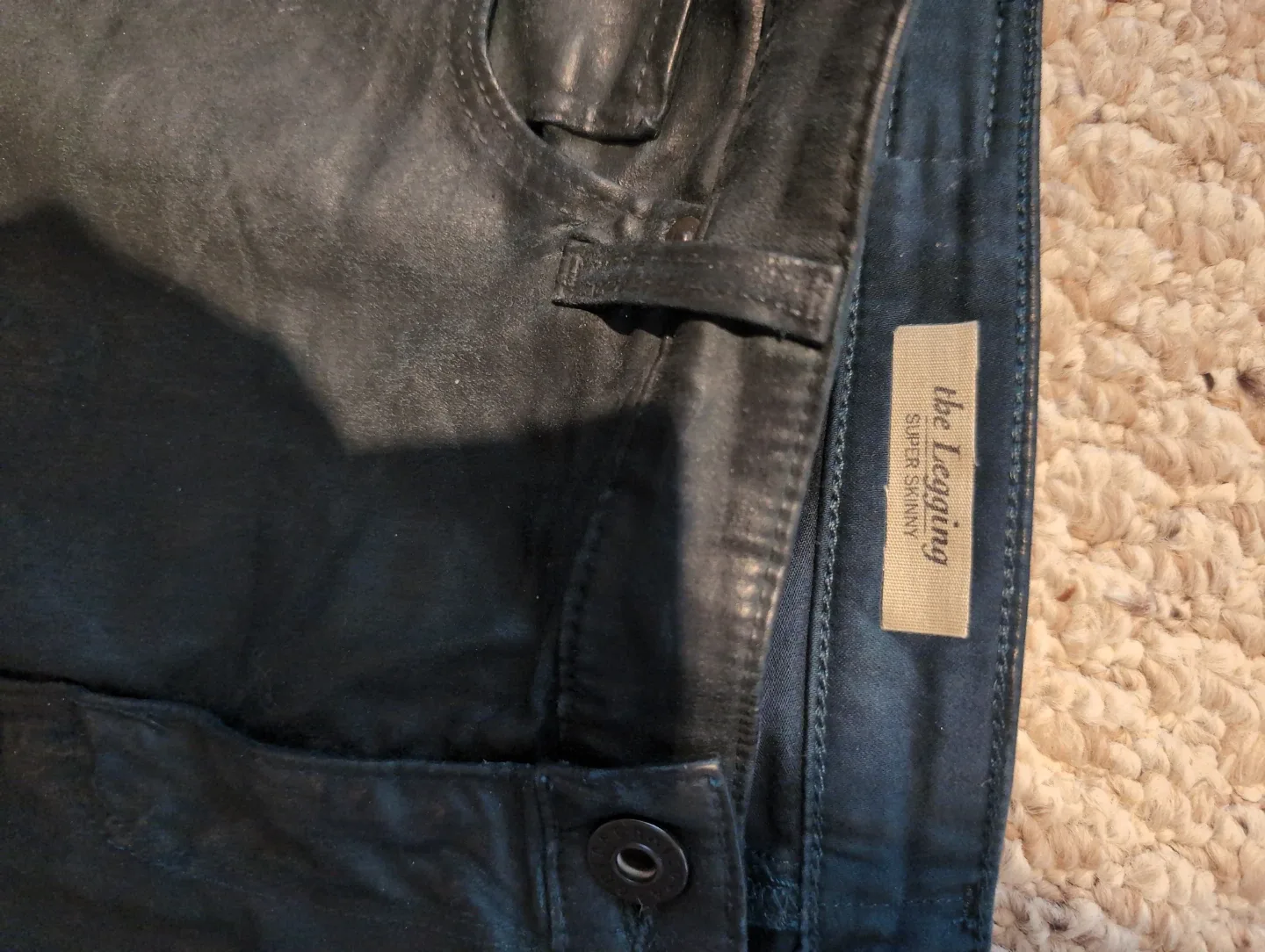 Women's pants image indicator(4)