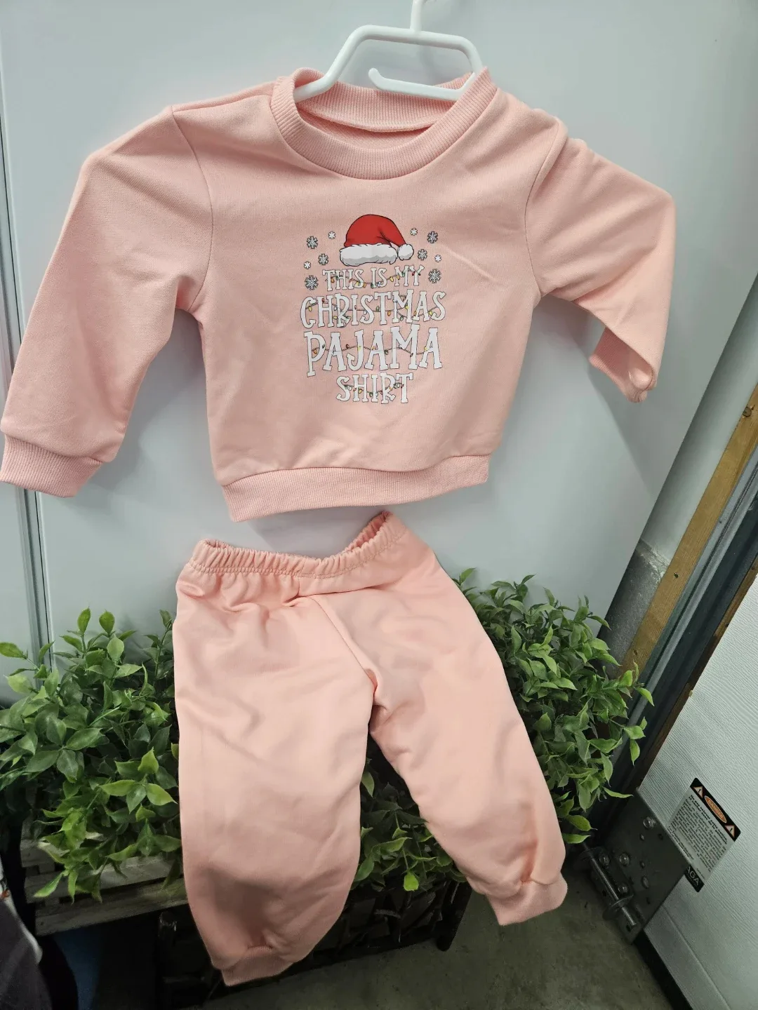 Christmas Pajama Set - Size 9-12m thumbnail