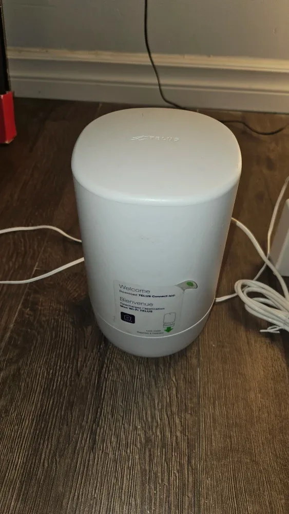 Telus Boost Wi-Fi Hub