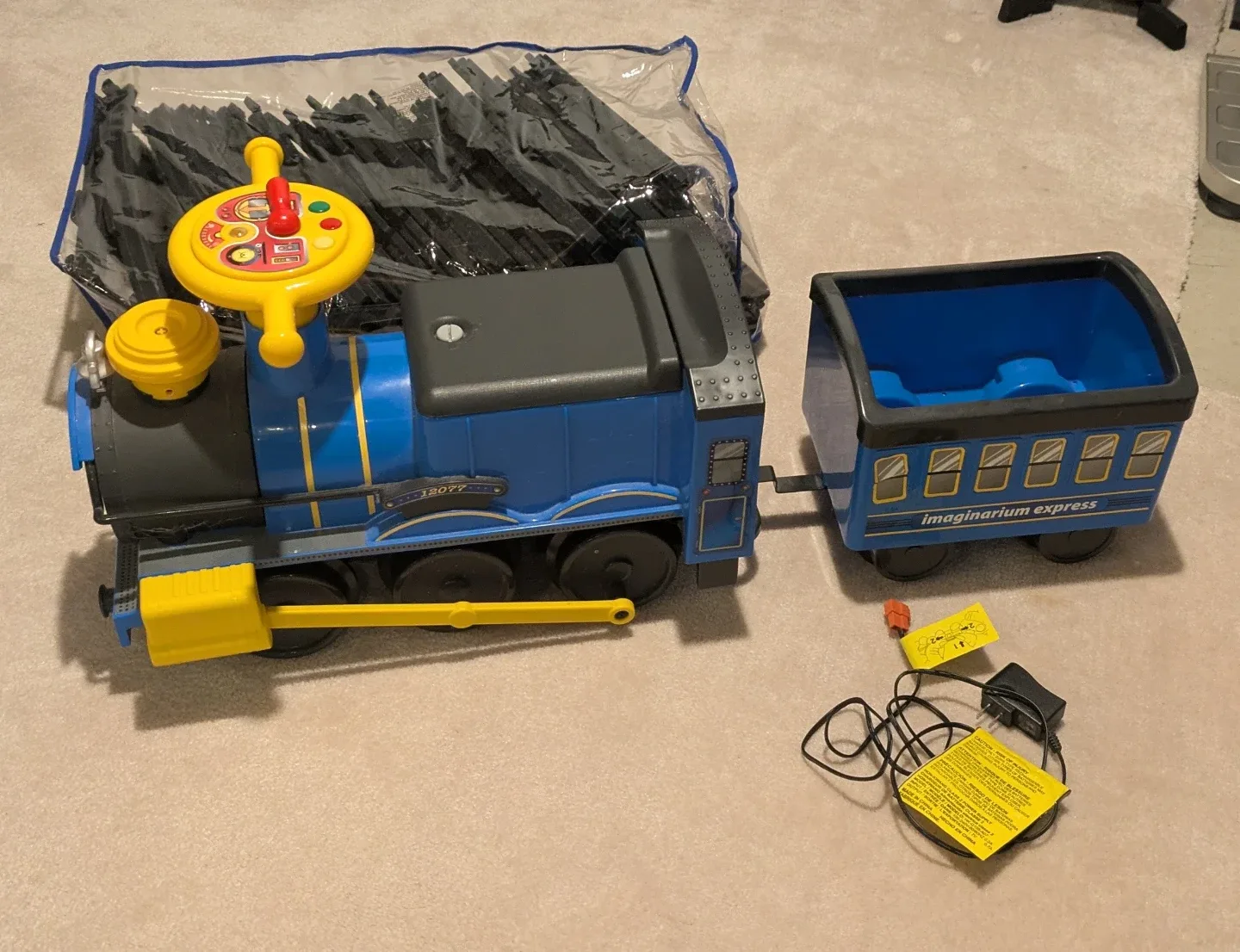 Imaginarium Express Ride On Train Set