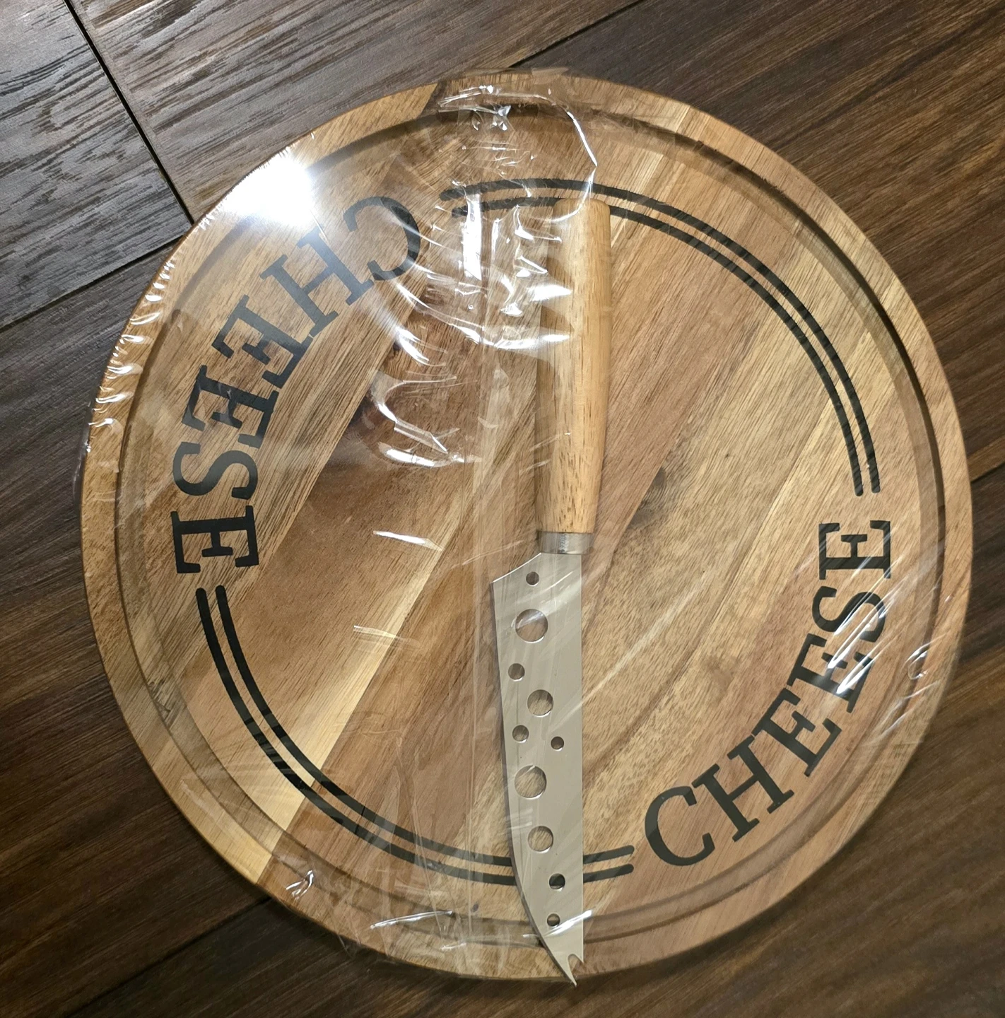 Round Cheese Board with Knife - New - photo 2
