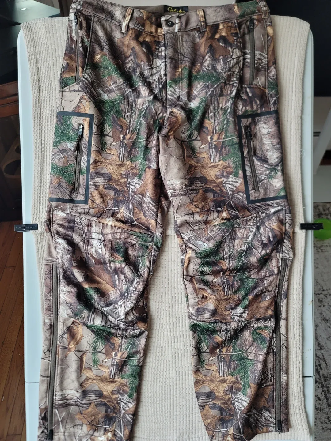 Cabela's woodland Camo Hunting Pants Size 36/36 thumbnail