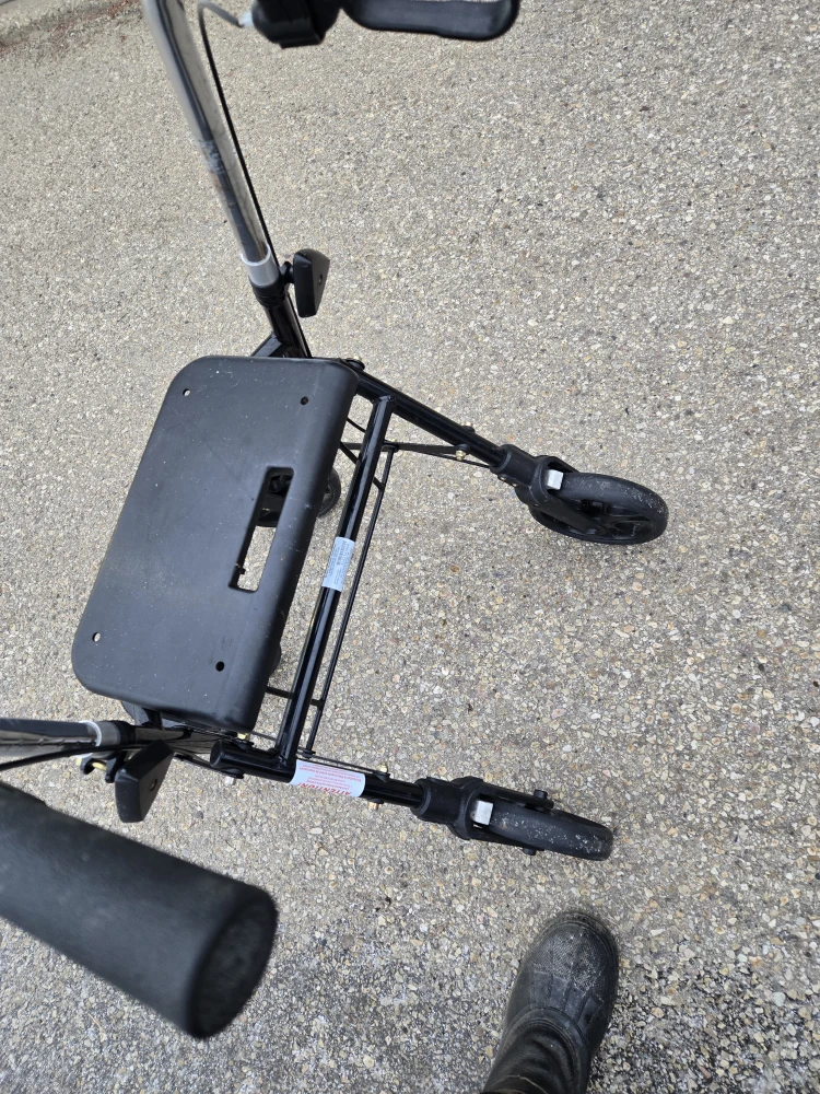 Evolution Walker with Seat - Black - photo 2