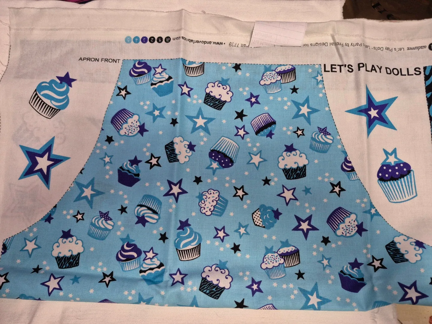 Let's Party: Sweet as Cupcakes Apron Panel image indicator(3)