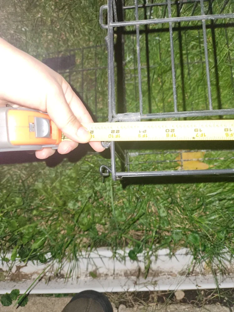 Small Dog Crate - 23 inches tall image indicator(4)