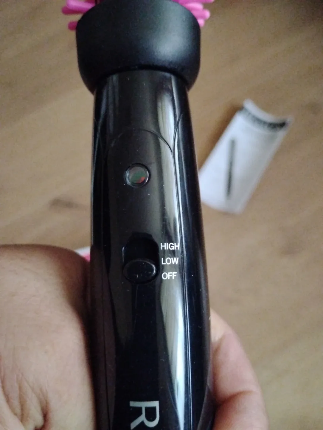 Revlon Pro Style Volume Heated Silicone Brush image indicator(7)