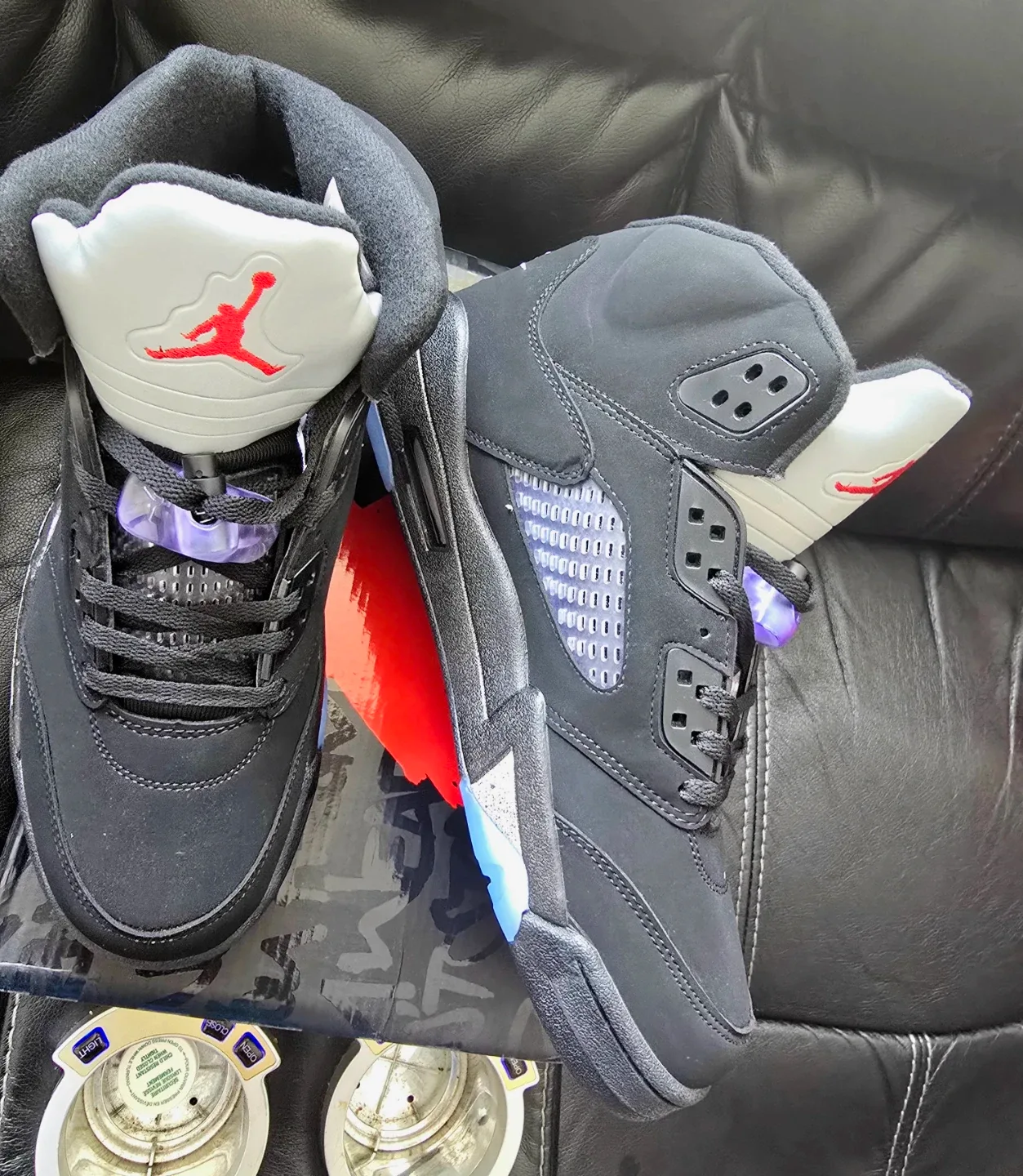 Brand new Jordan AJ5 Metallic Black sale image indicator(4)