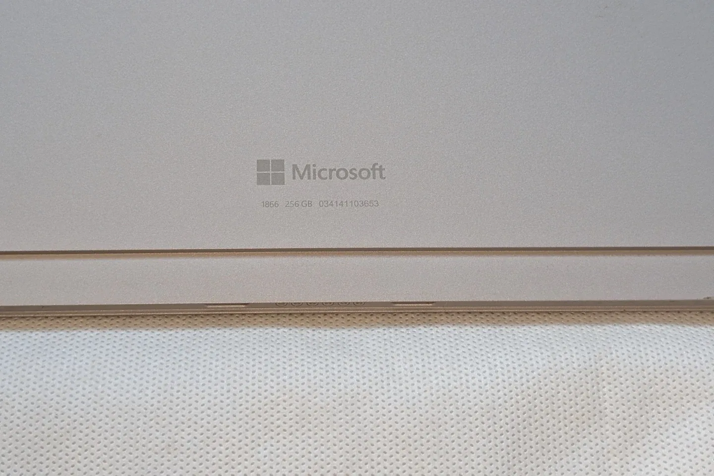 MICROSOFT SURFACE PRO 7 WINDOWS TABLET i5 Processor 8GB RAM image indicator(4)