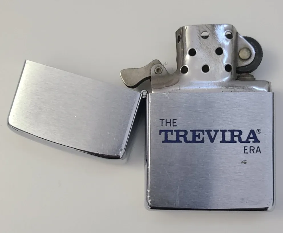The Trevira Era Zippo Lighter image indicator(2)