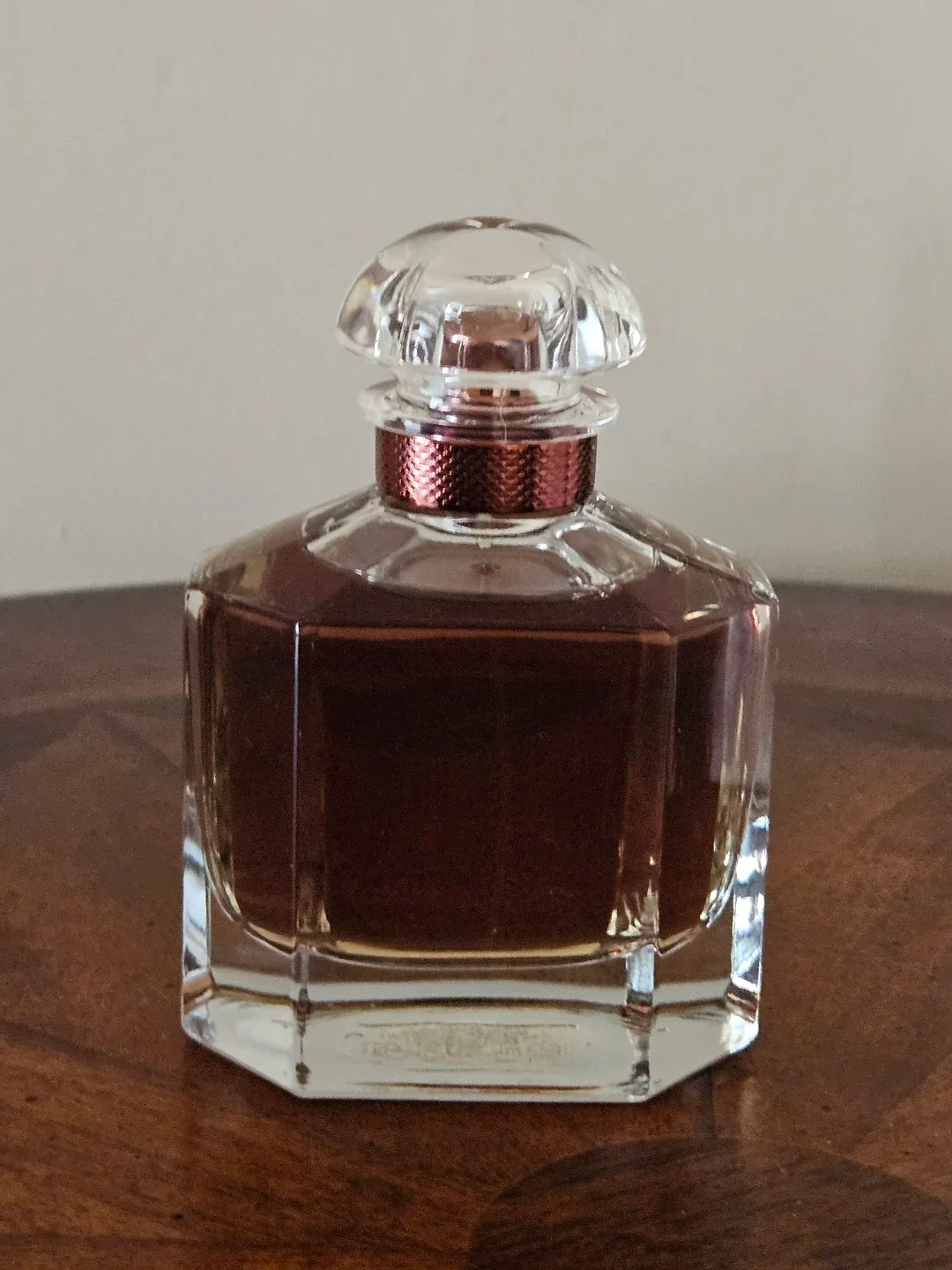 Mon Guerlain Eau de Parfum Intense 3.3 fl oz image indicator(2)