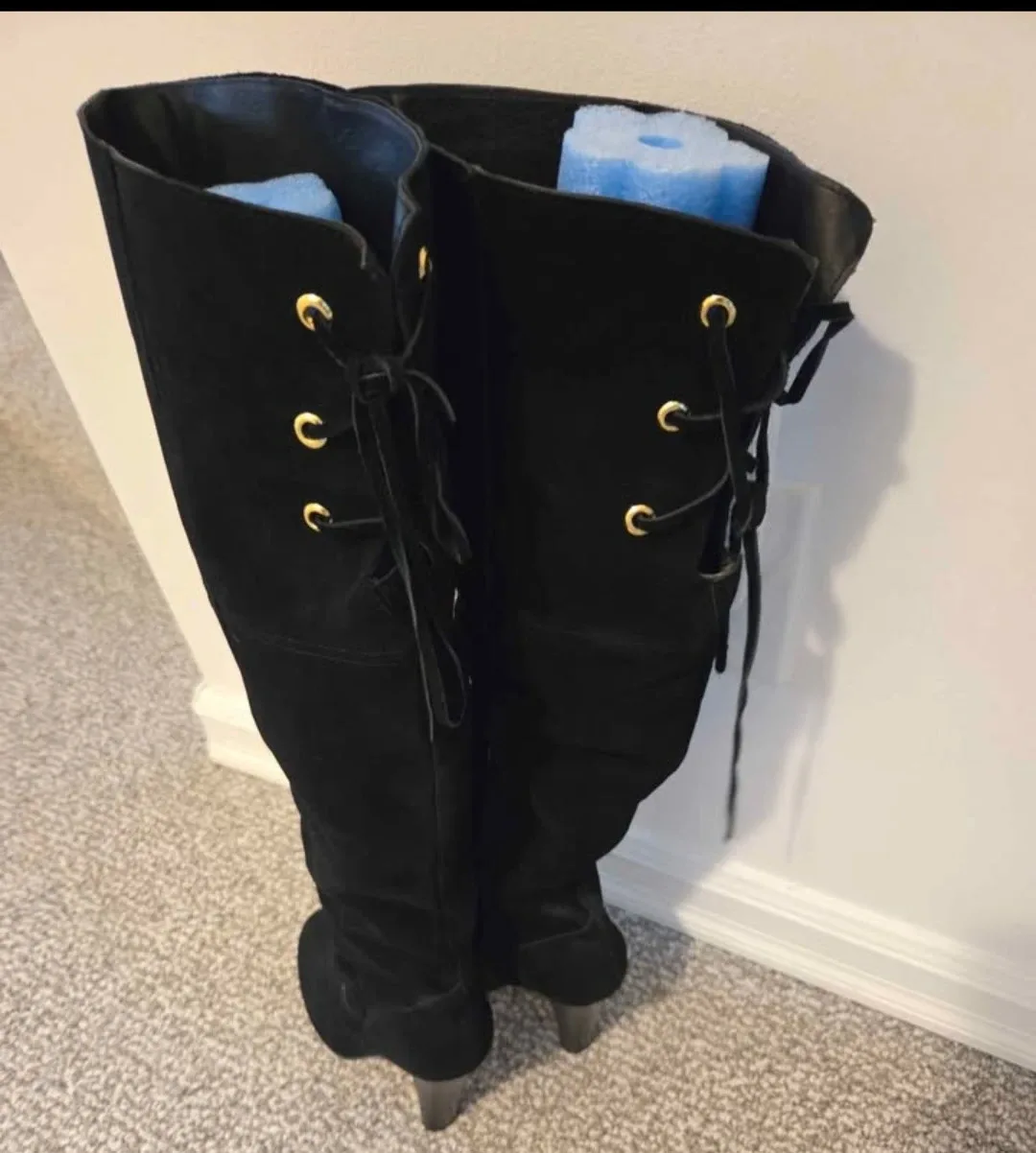 Thigh High Black Suede Boots image indicator(2)