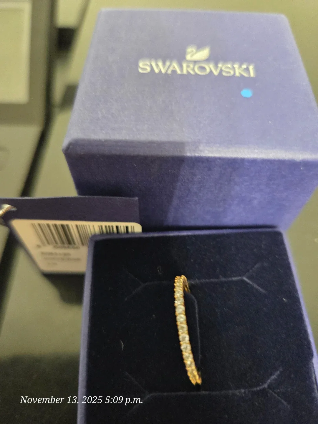 Swarovski ring size 6 thumbnail