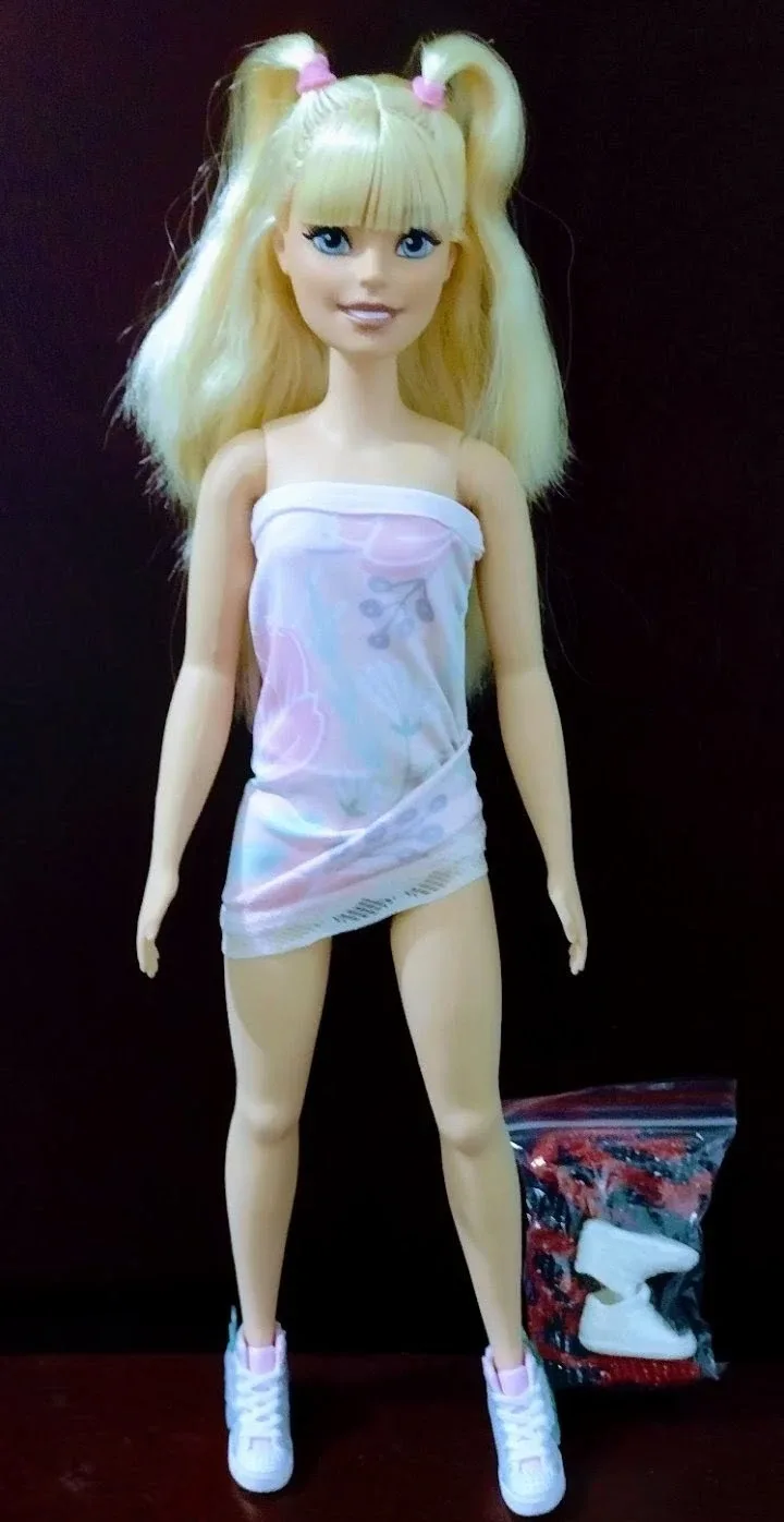My First Barbie Doll & Extra Outfit. thumbnail