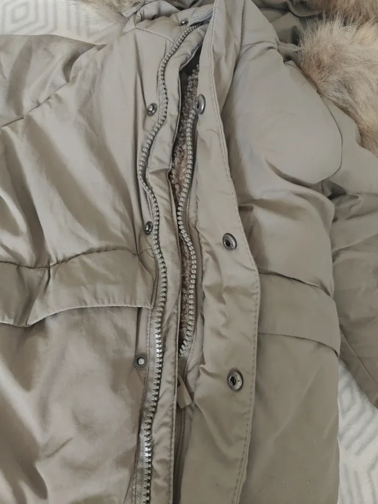 Zara Puffer Jacket, Size 18-24 Months image indicator(5)