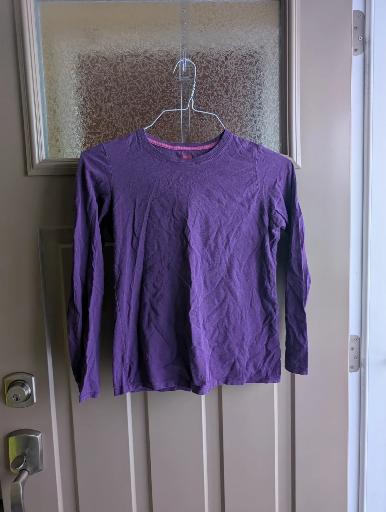 Girls sz XL shirts $4 each