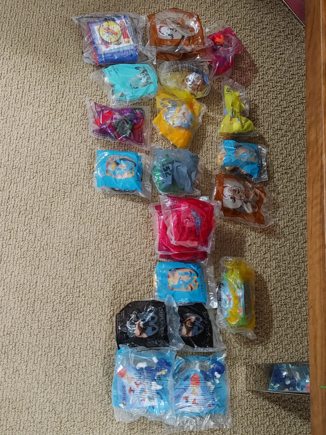 Mixed Lot of Action Figures & Toy Cars image indicator(10)