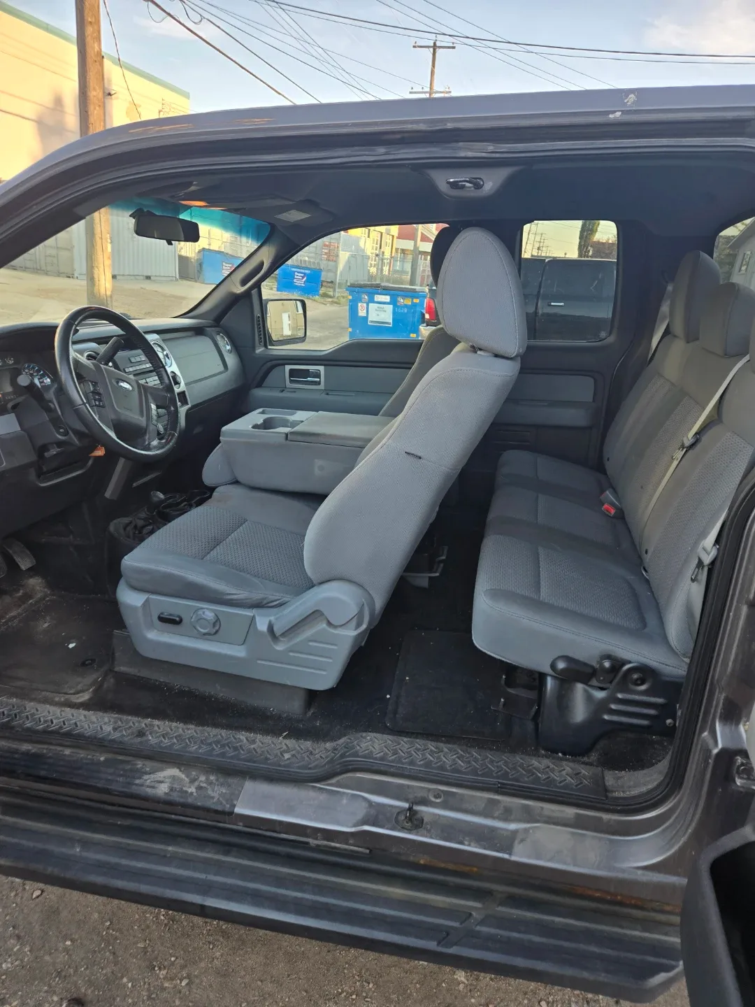 Ford F-150 4x4 Truck image indicator(7)