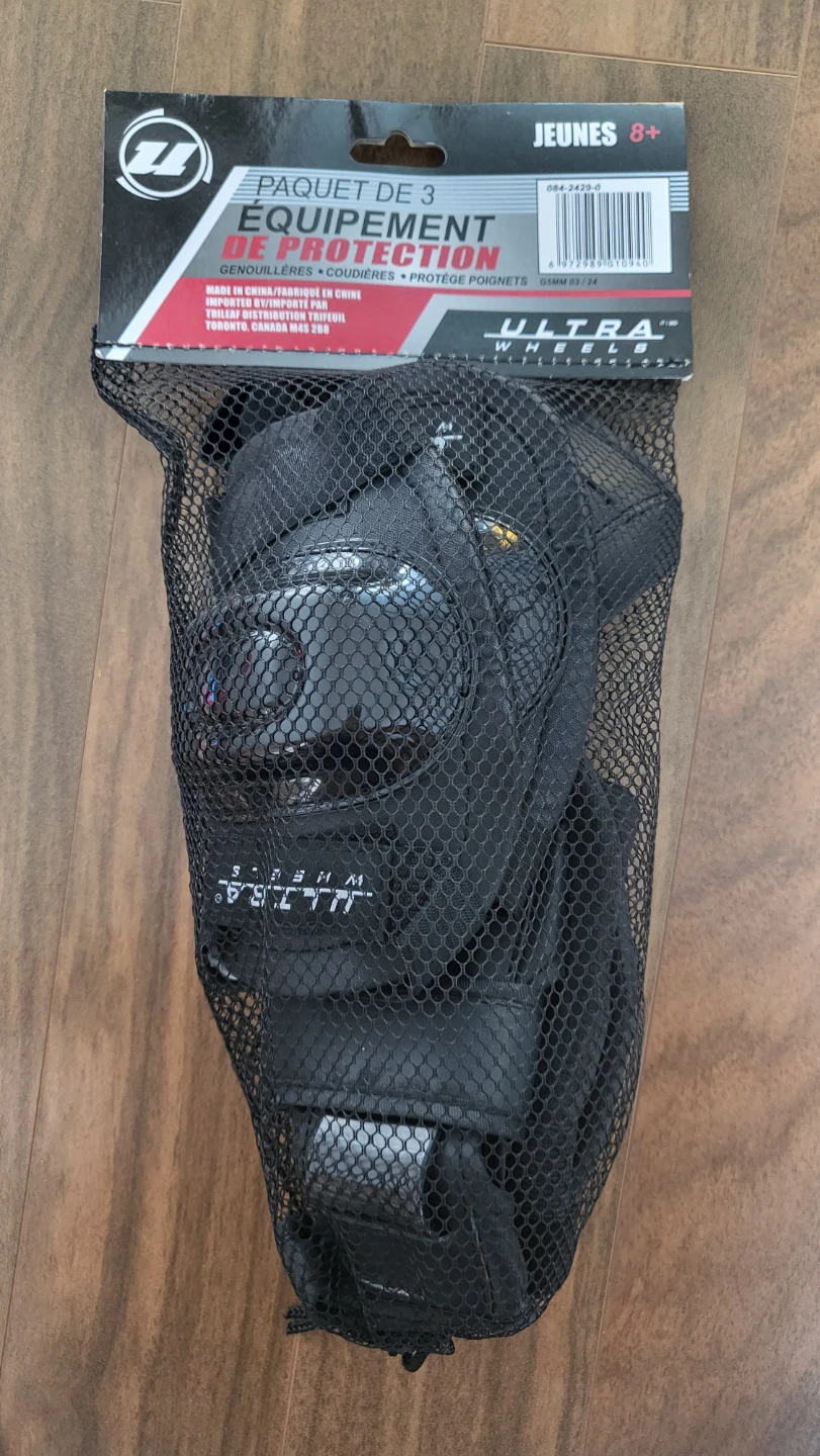 Scooter & Protective Gear Set 8+ - photo 2