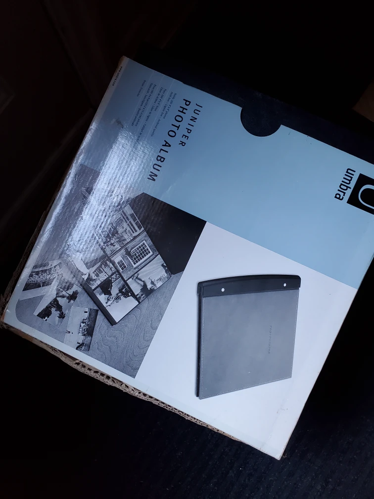 Umbra Juniper Photo Album