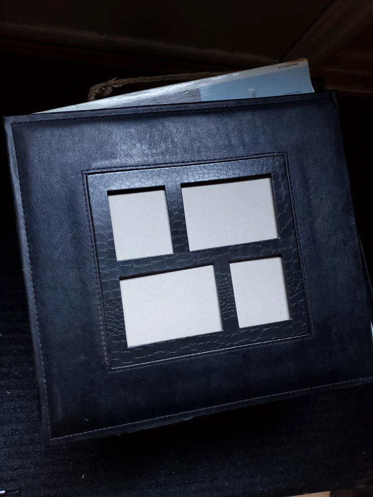 Umbra Juniper Photo Album - photo 2