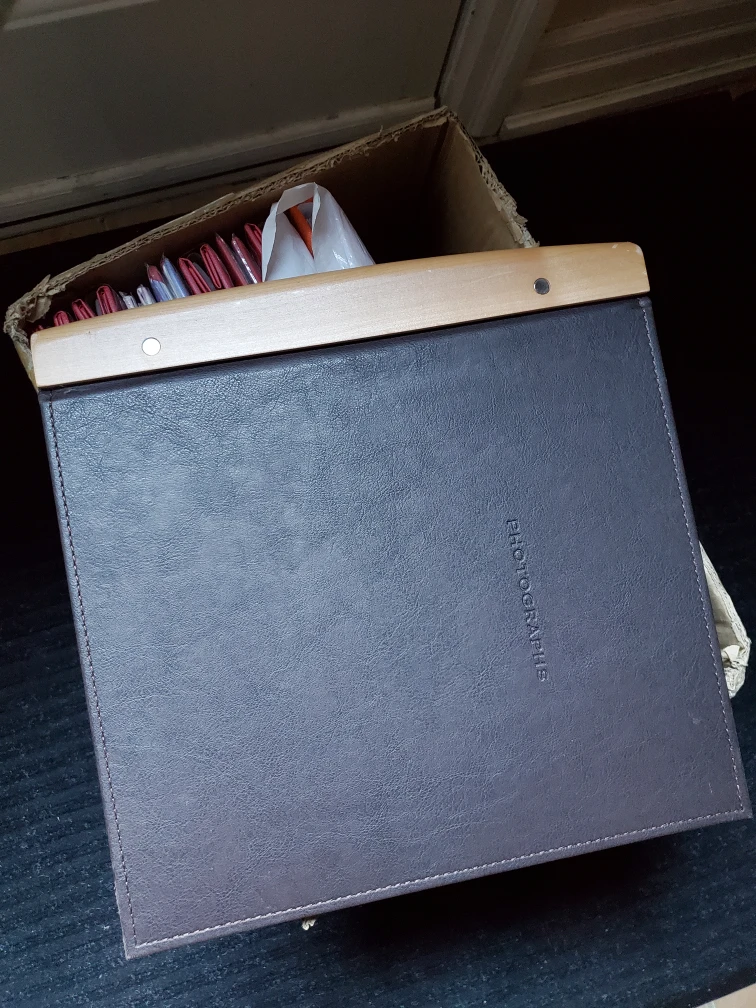 Umbra Juniper Photo Album - photo 4