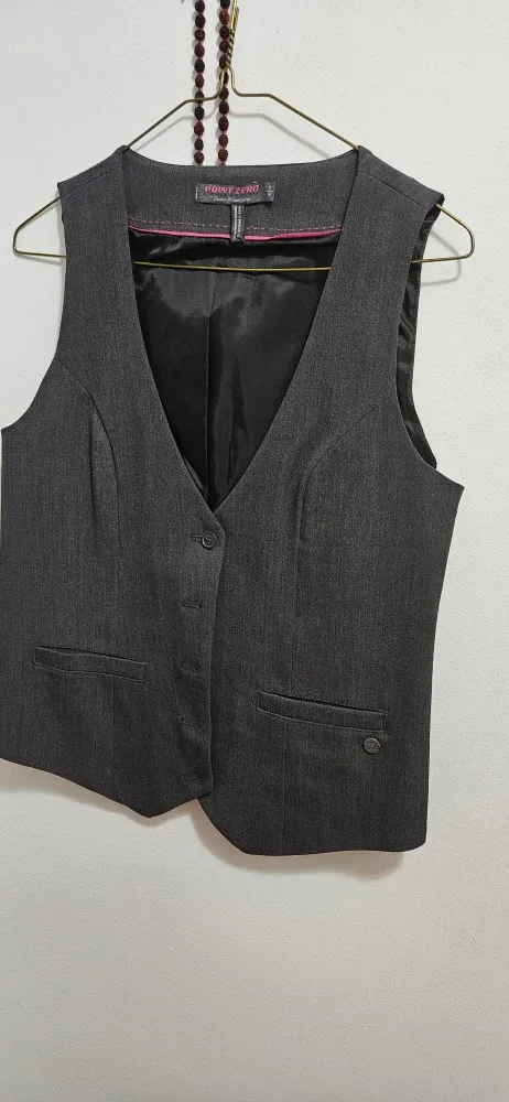 Point Zero Women's Grey Vest - Size S