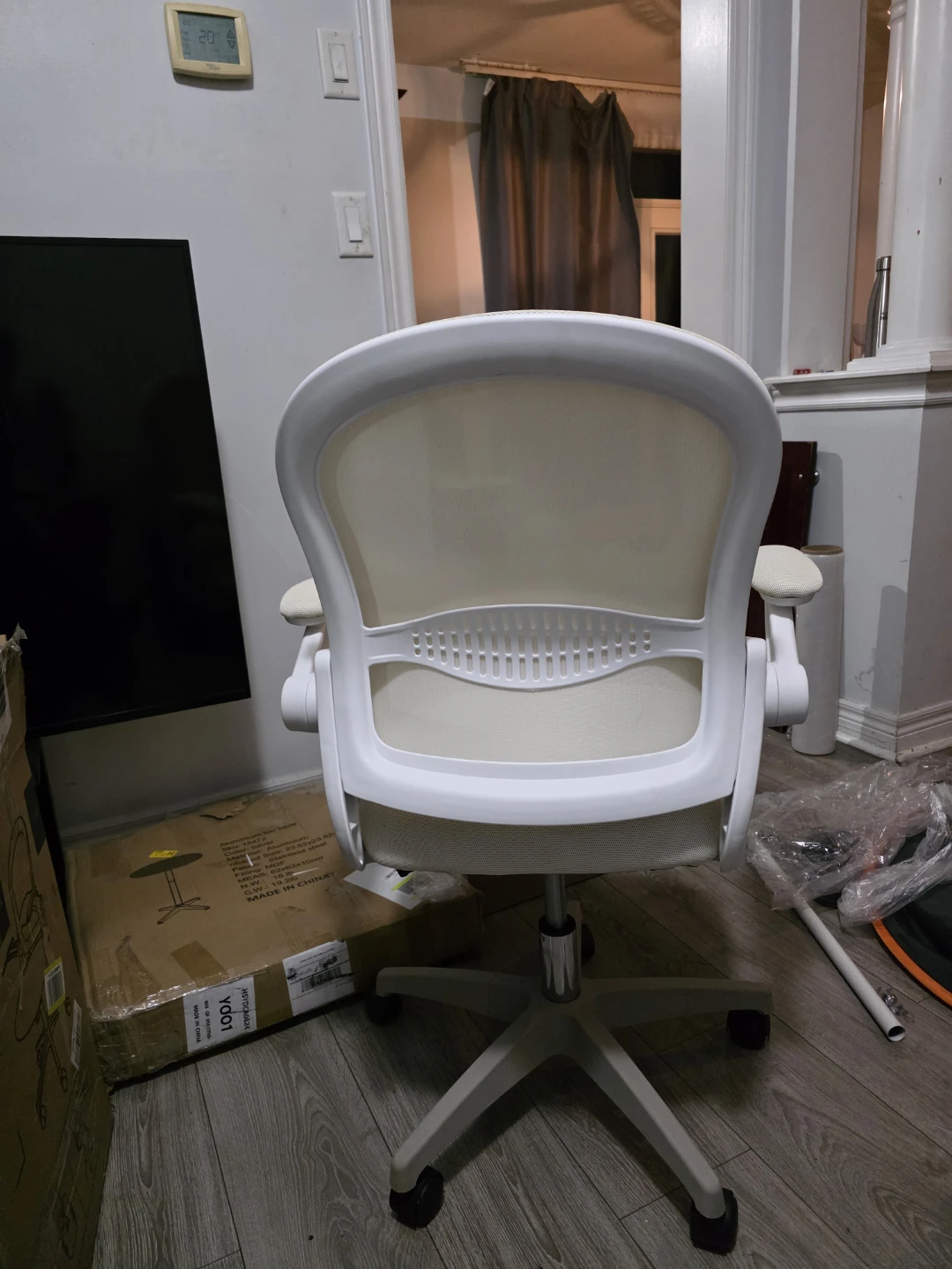 Yogi WorkPro White Mesh Office Chair
